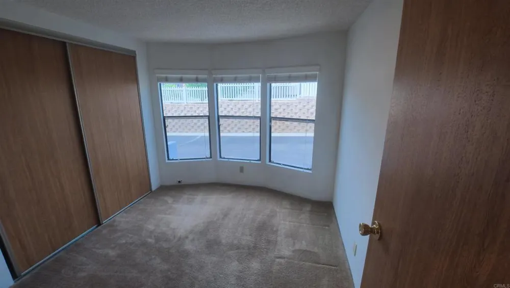 2400 Alpine Blvd #11 Alpine, CA 91901