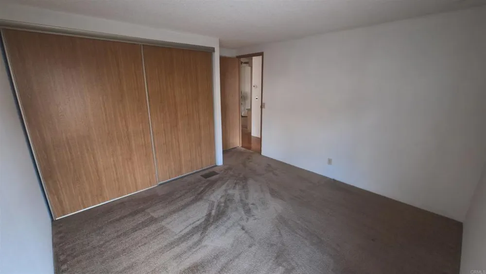 2400 Alpine Blvd #11 Alpine, CA 91901
