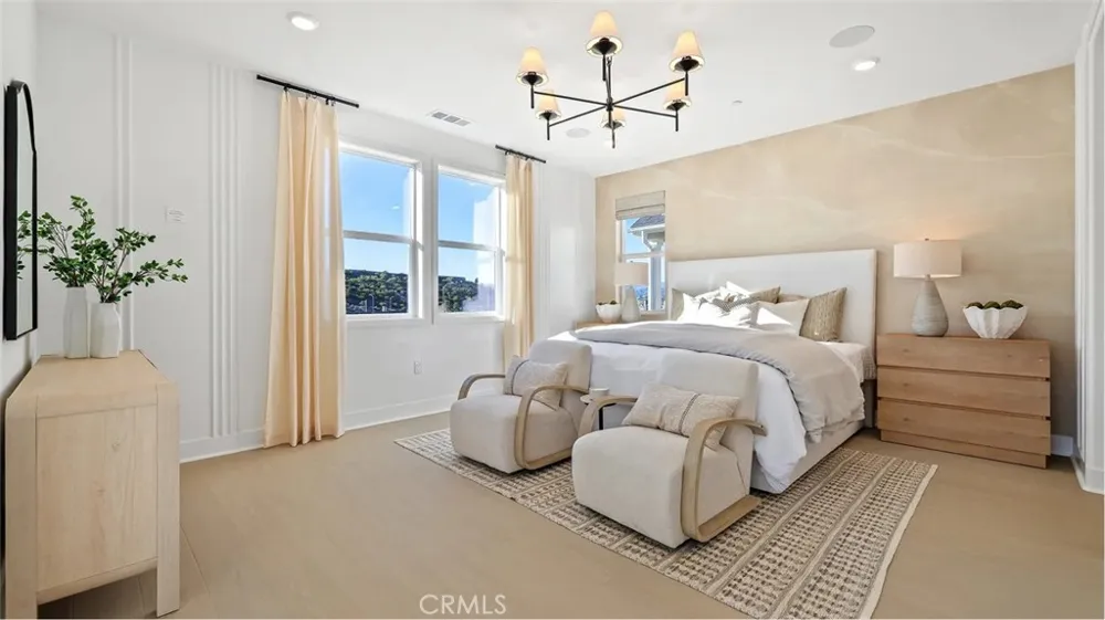 26671 Eclipse Way Valencia, CA 91381