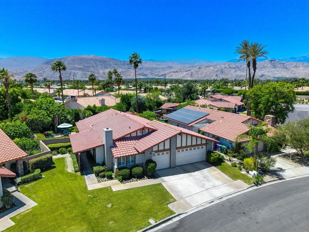 40464 Periwinkle Court Palm Desert, CA 92260