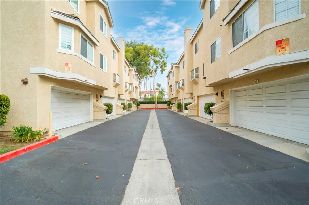 2300 Maple Torrance, CA 90503