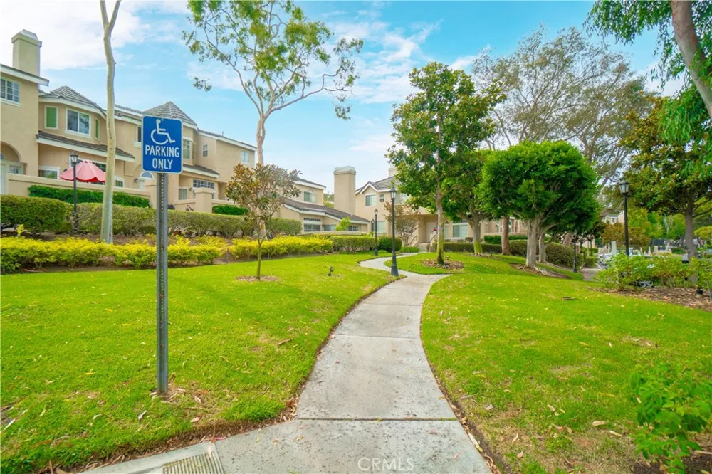 2300 Maple Torrance, CA 90503