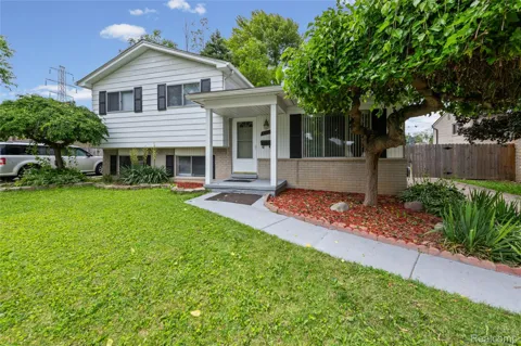 33828 Stonewood Drive
