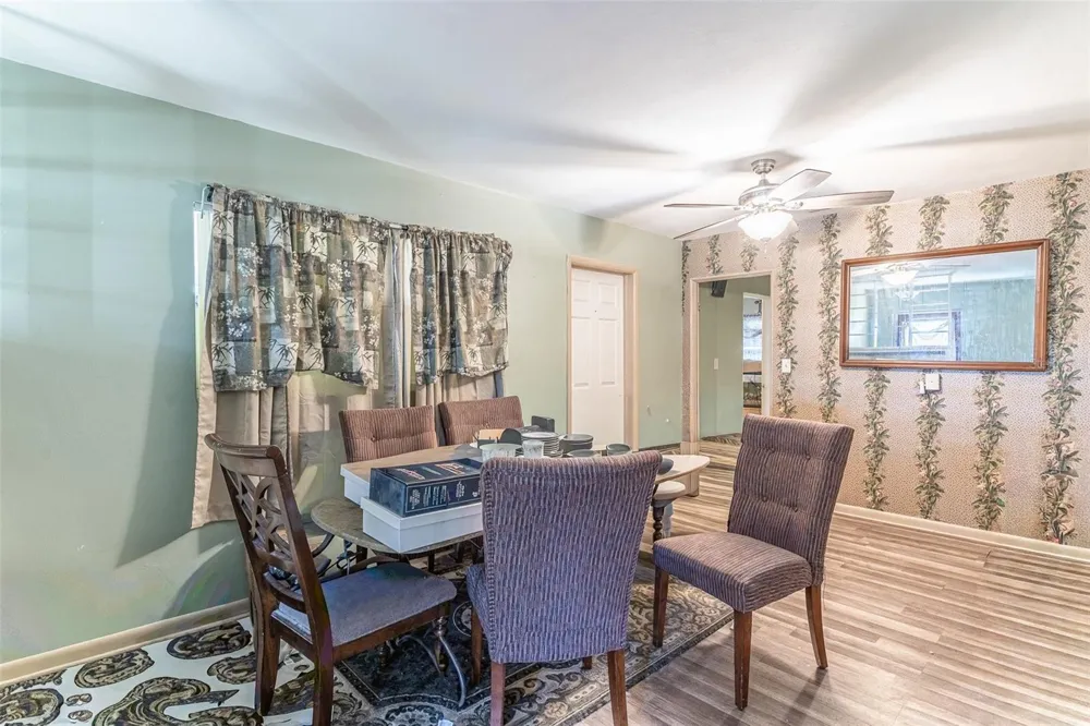 1 E WOLF STREET Avon Park, FL 33825