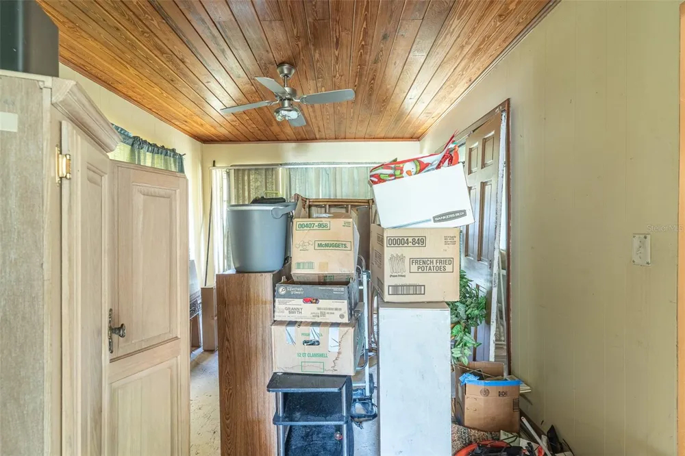 1 E WOLF STREET Avon Park, FL 33825