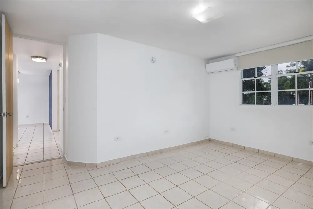 650 CALLE CECILIANA #704 San Juan, PR 00926