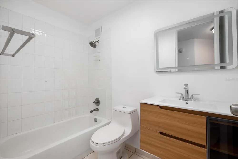 650 CALLE CECILIANA #704 San Juan, PR 00926