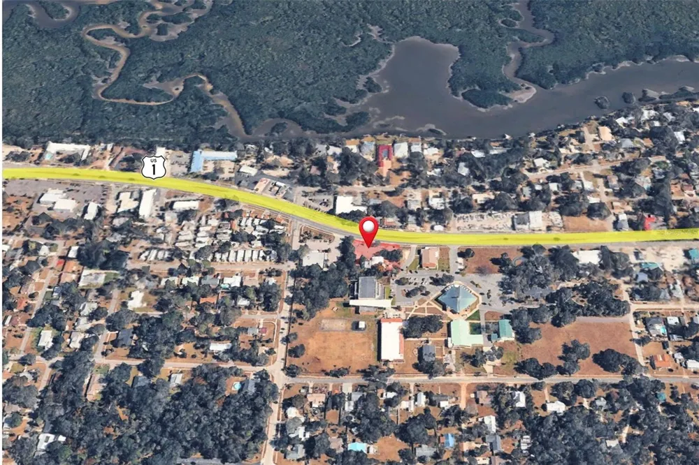 1042 DIXIE FREEWAY New Smyrna Beach, FL 32168