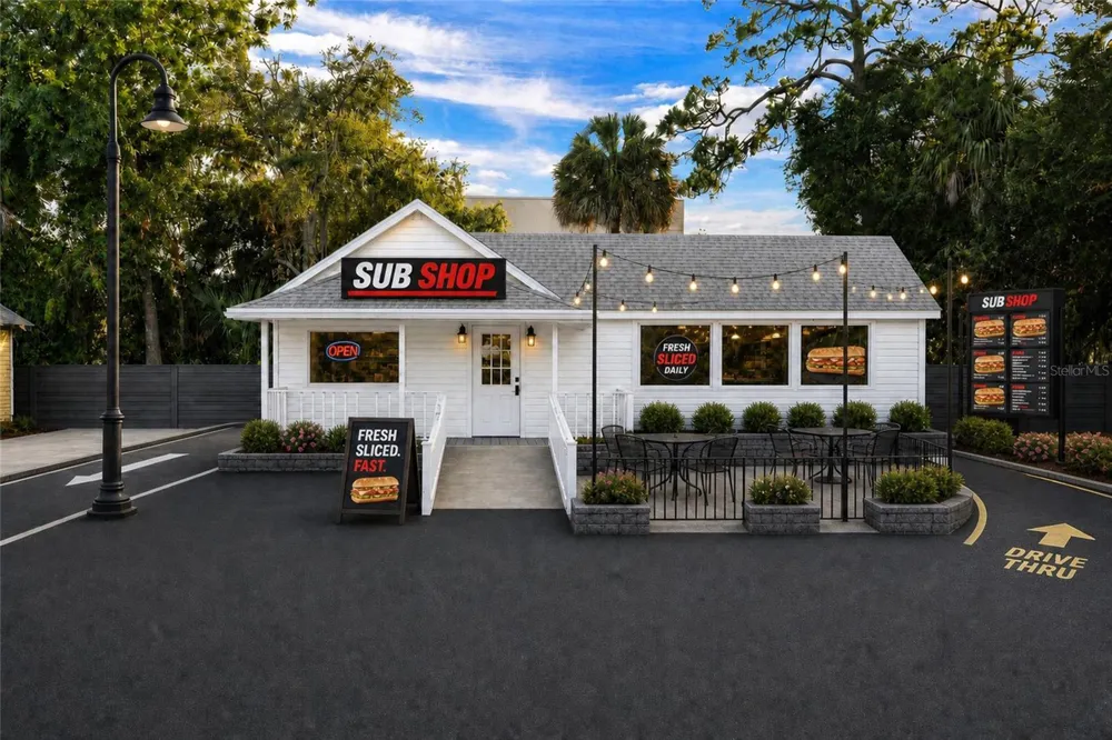 1042 DIXIE FREEWAY New Smyrna Beach, FL 32168