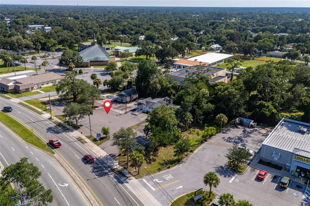1042 DIXIE FREEWAY New Smyrna Beach, FL 32168