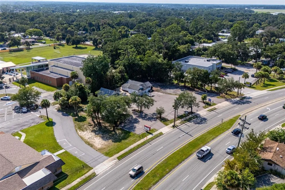 1042 DIXIE FREEWAY New Smyrna Beach, FL 32168
