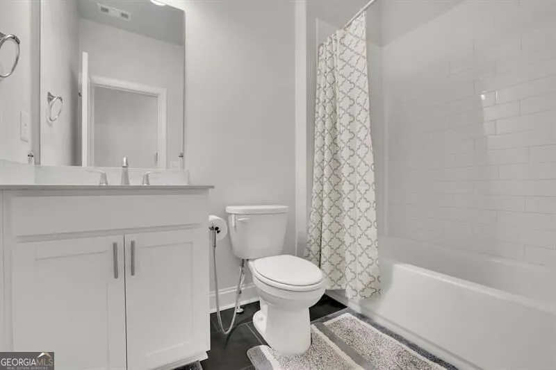 1070 Poppy PTE Alpharetta, GA 30004