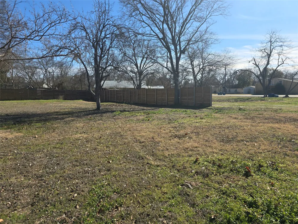 Lexington Road Elgin, TX 78621
