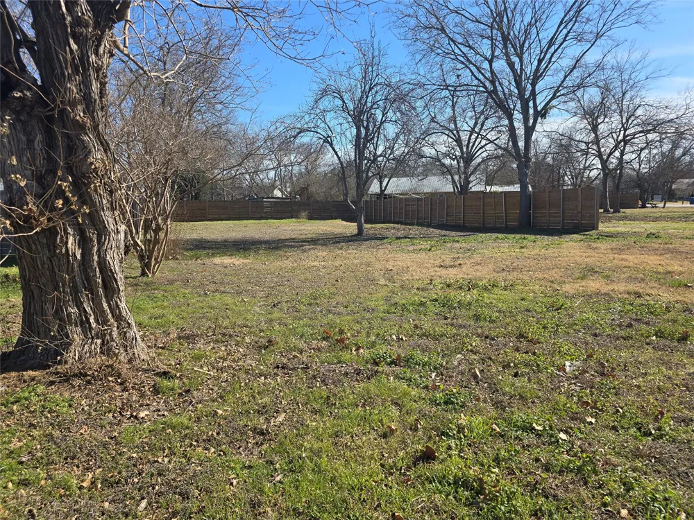 Lexington Road Elgin, TX 78621