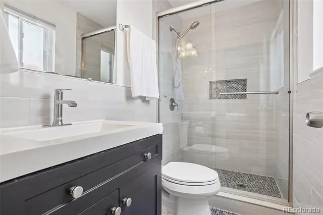 1635 Hartley Court Longmont, CO 80501
