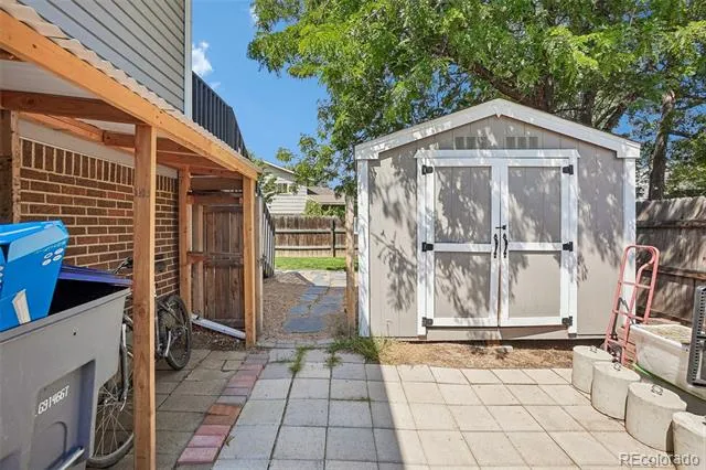 1635 Hartley Court Longmont, CO 80501