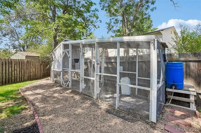 1635 Hartley Court Longmont, CO 80501