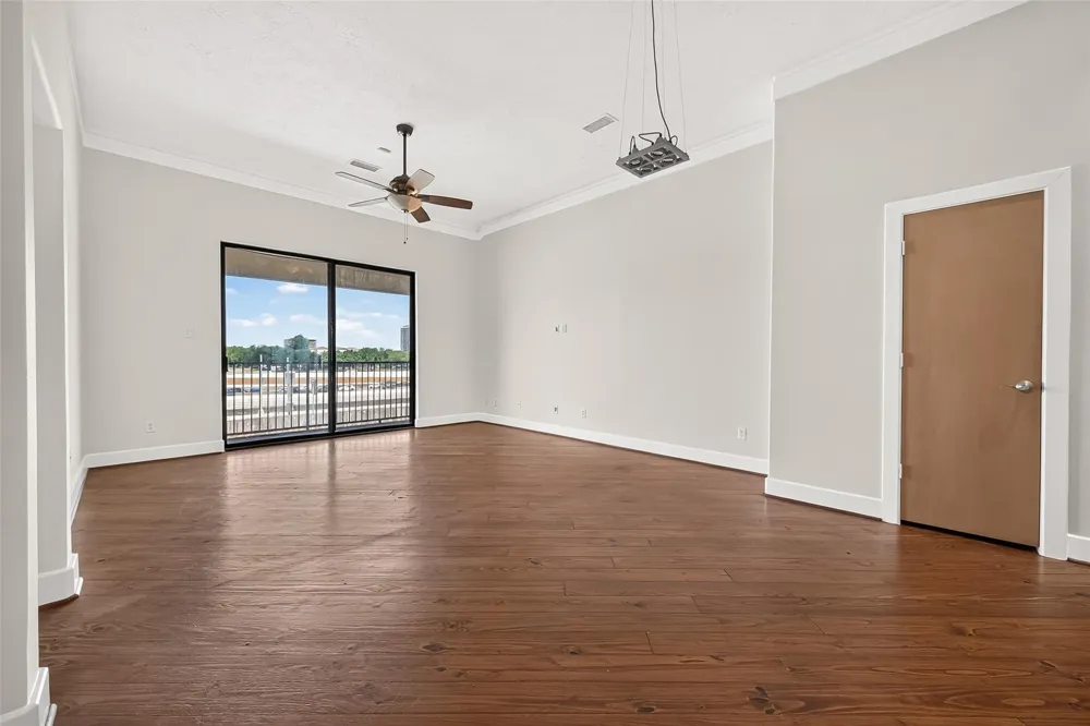 3410 St Emanuel Street Houston, TX 77004