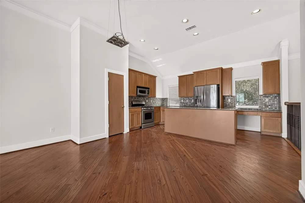3410 St Emanuel Street Houston, TX 77004