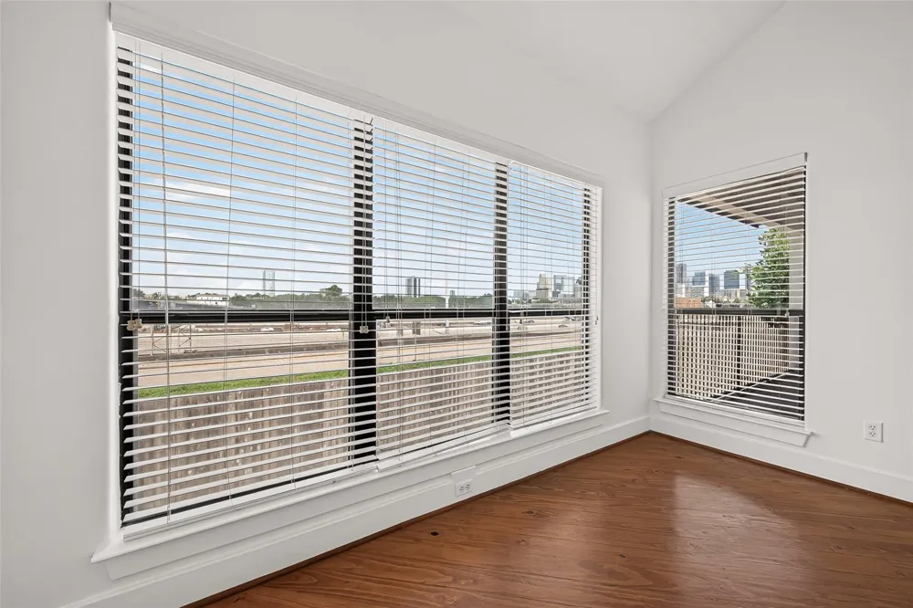 3410 St Emanuel Street Houston, TX 77004