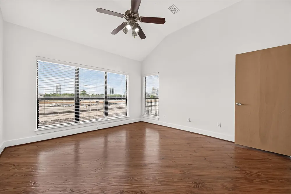 3410 St Emanuel Street Houston, TX 77004