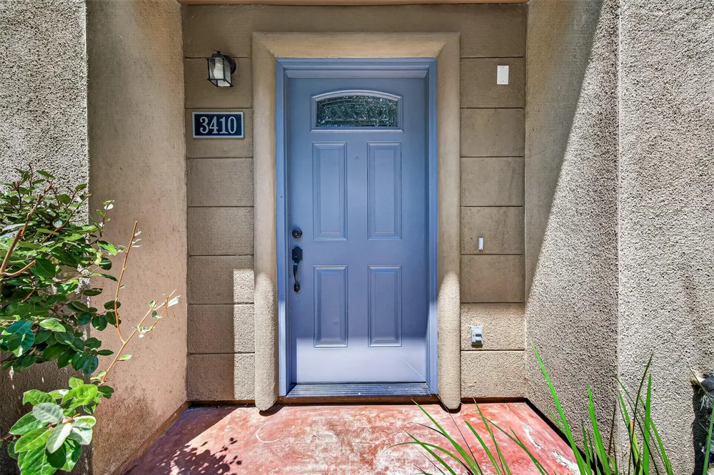 3410 St Emanuel Street Houston, TX 77004