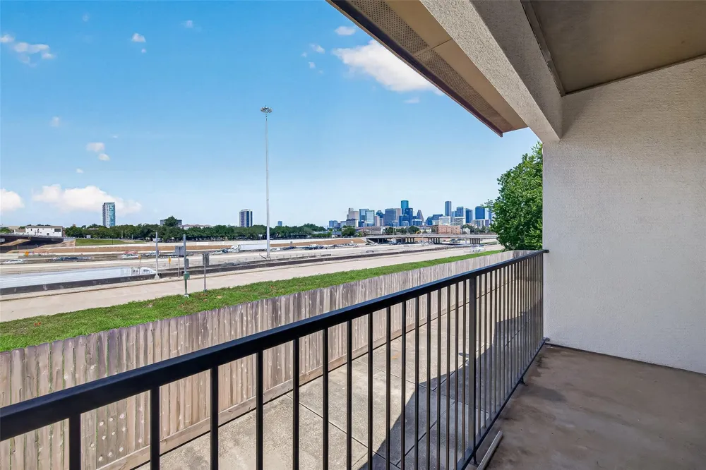 3410 St Emanuel Street Houston, TX 77004