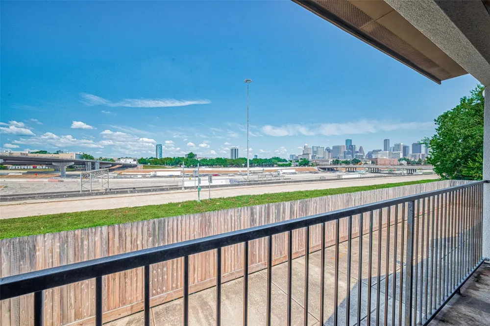 3410 St Emanuel Street Houston, TX 77004