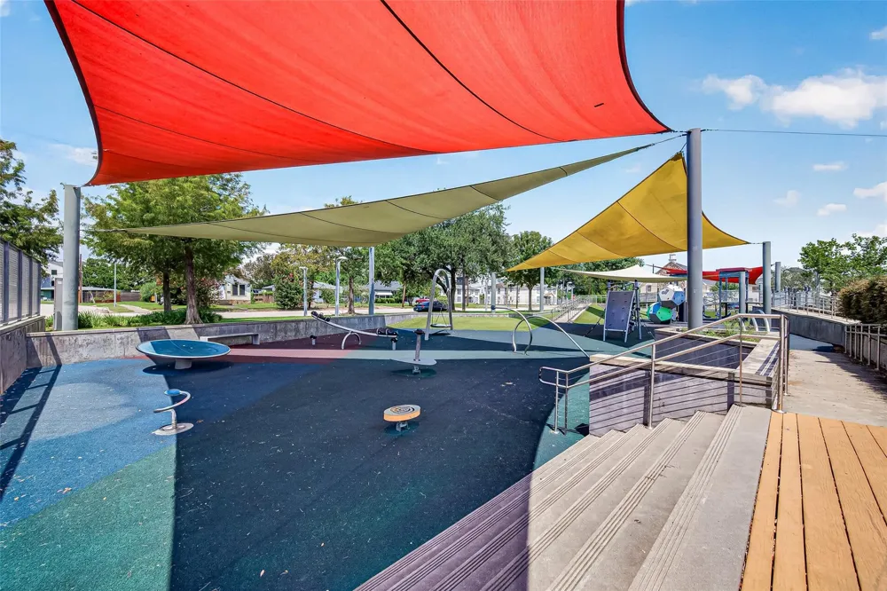 3410 St Emanuel Street Houston, TX 77004