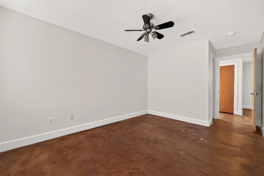 3410 St Emanuel Street Houston, TX 77004