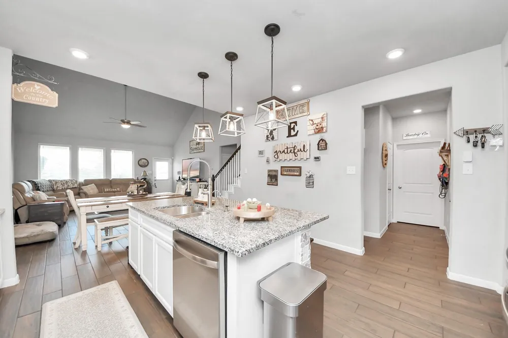 2394 Bishop Lagoon Way La Porte, TX 77571