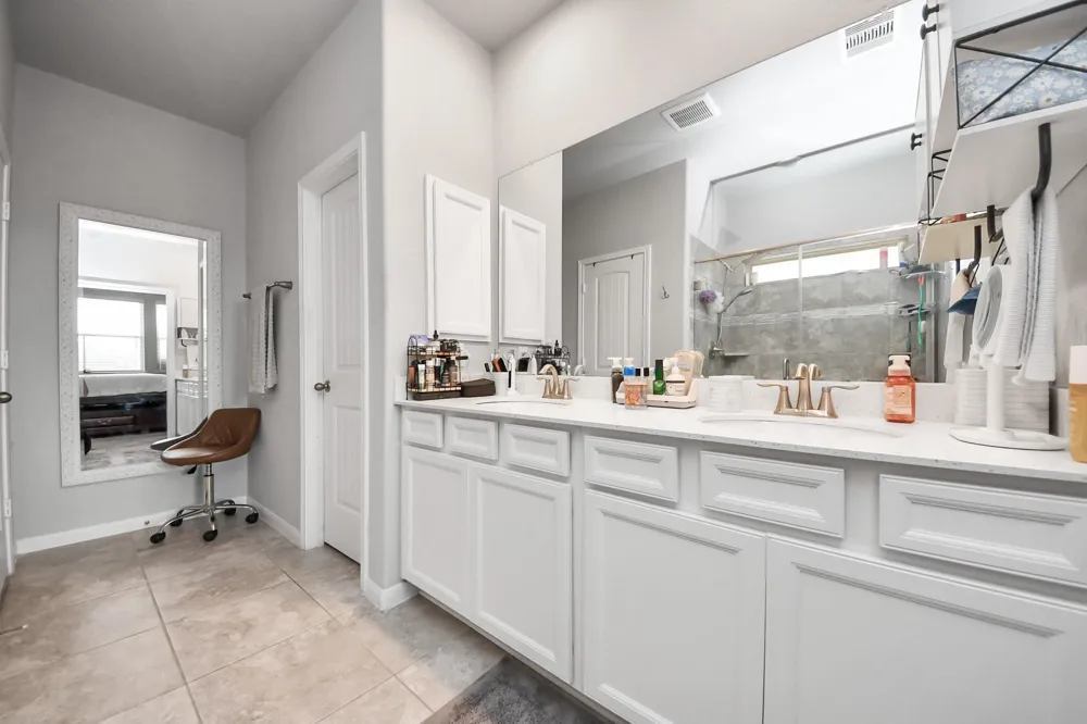 2394 Bishop Lagoon Way La Porte, TX 77571