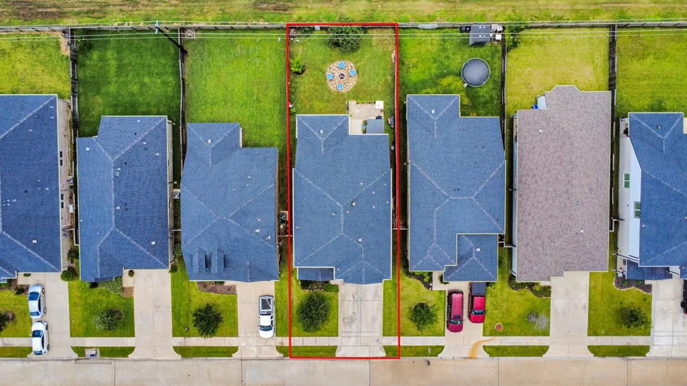 2394 Bishop Lagoon Way La Porte, TX 77571