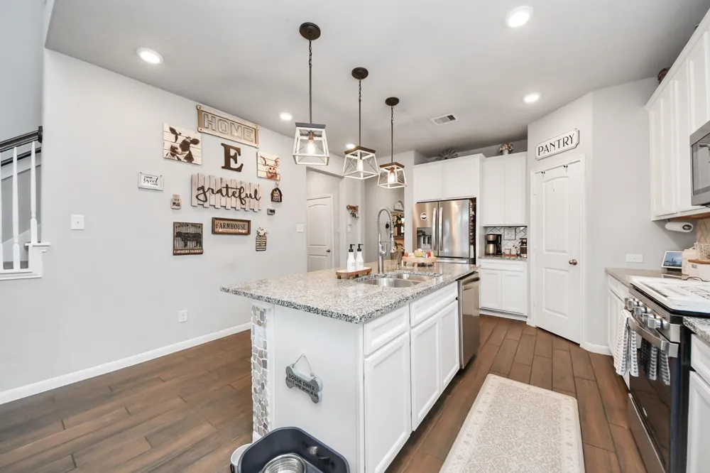 2394 Bishop Lagoon Way La Porte, TX 77571