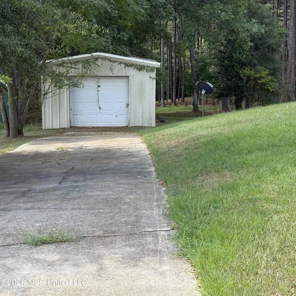 17096 Mississippi 503 Decatur, MS 39327