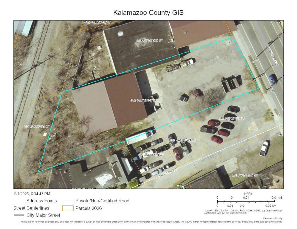 824 Portage Street Kalamazoo, MI 49001