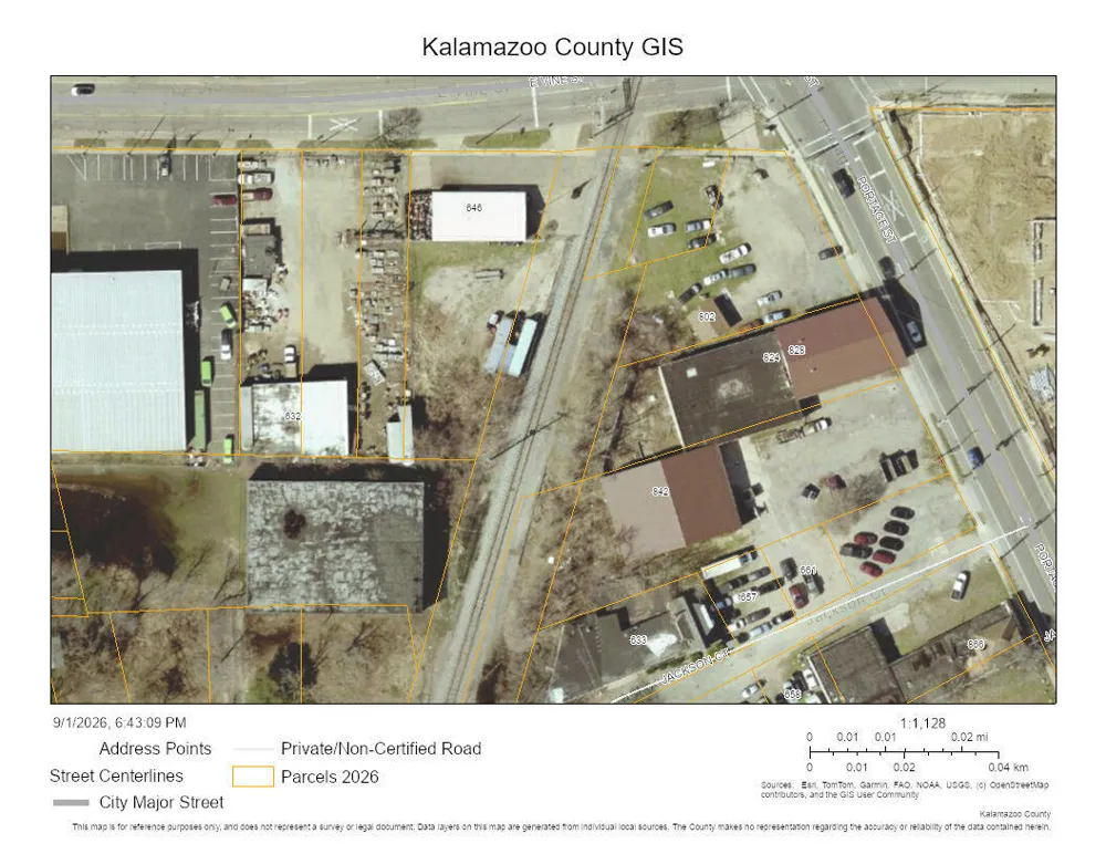 824 Portage Street Kalamazoo, MI 49001