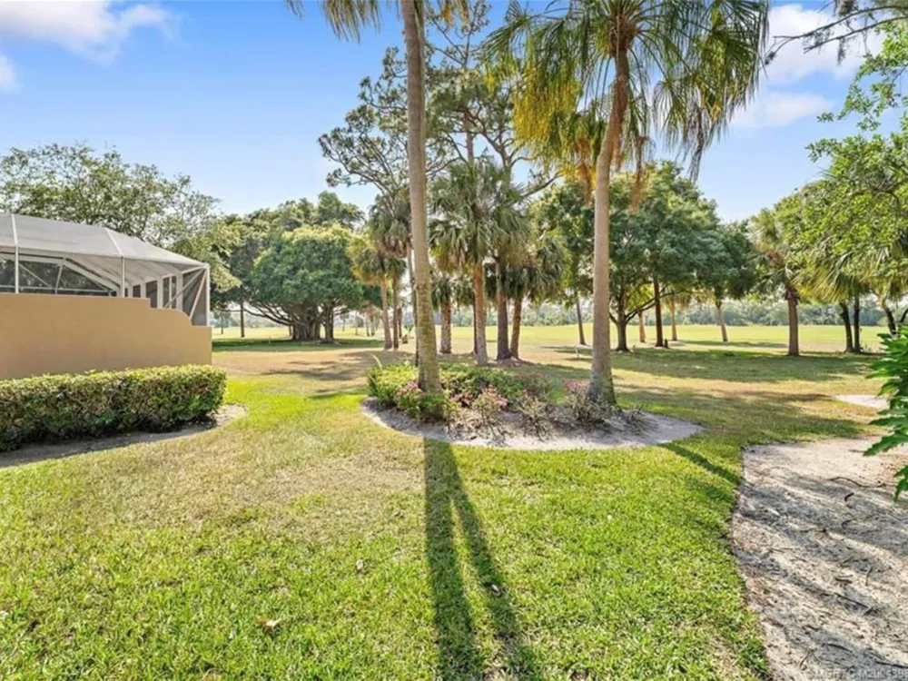9400 SW Wedgewood Lane Stuart, FL 34997