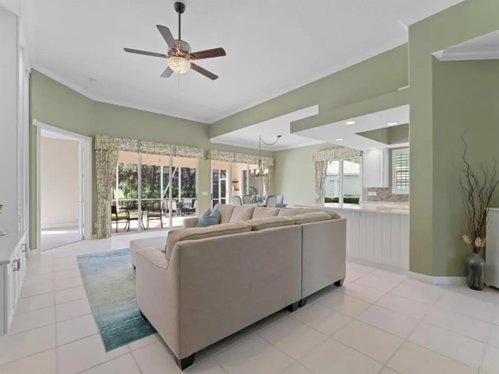 9400 SW Wedgewood Lane Stuart, FL 34997