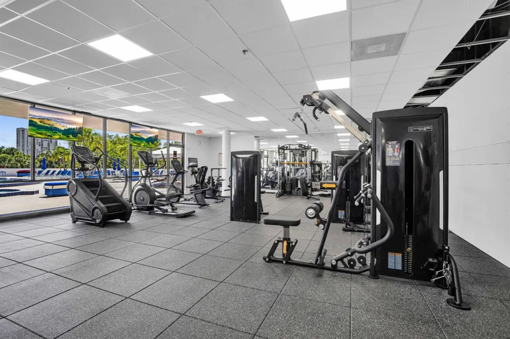3701 COUNTRY CLUB DRIVE #404 Aventura, FL 33180