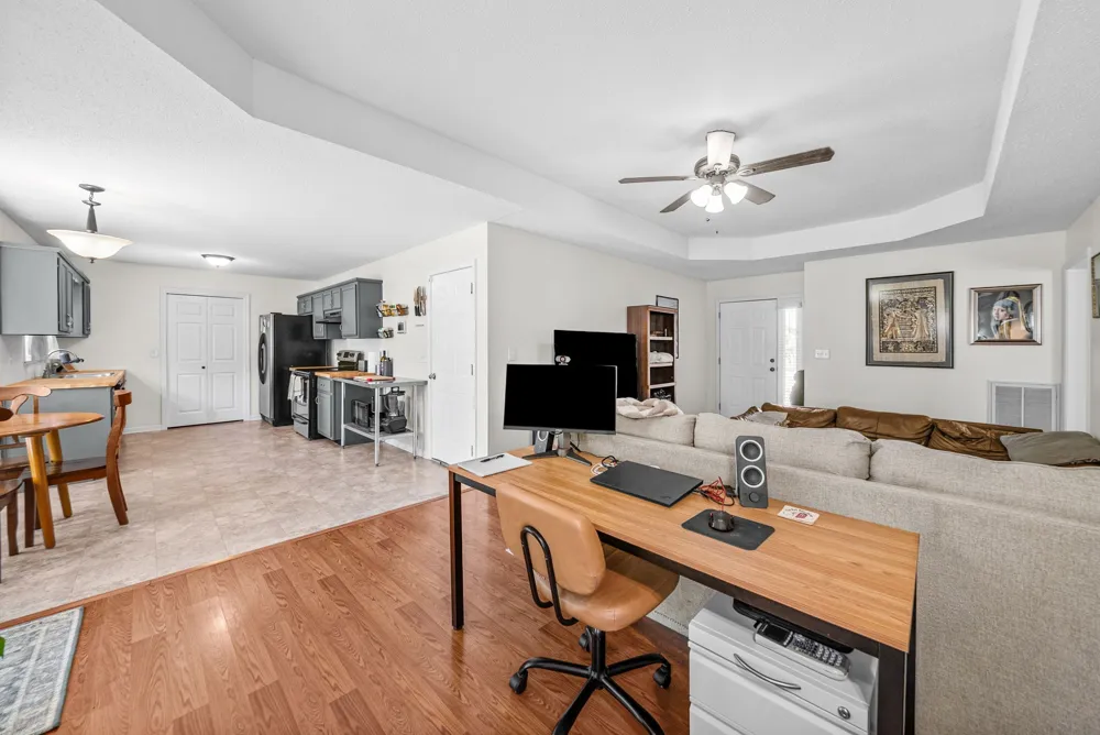 3856 Marla Cir Clarksville, TN 37042