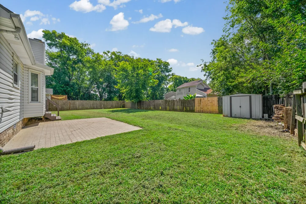 3856 Marla Cir Clarksville, TN 37042