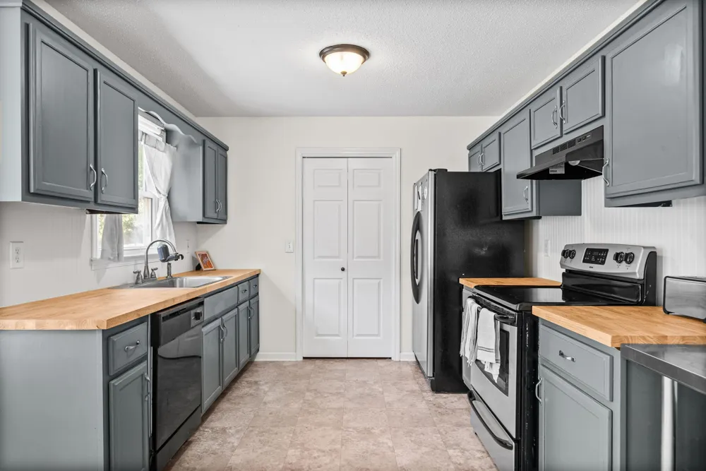 3856 Marla Cir Clarksville, TN 37042