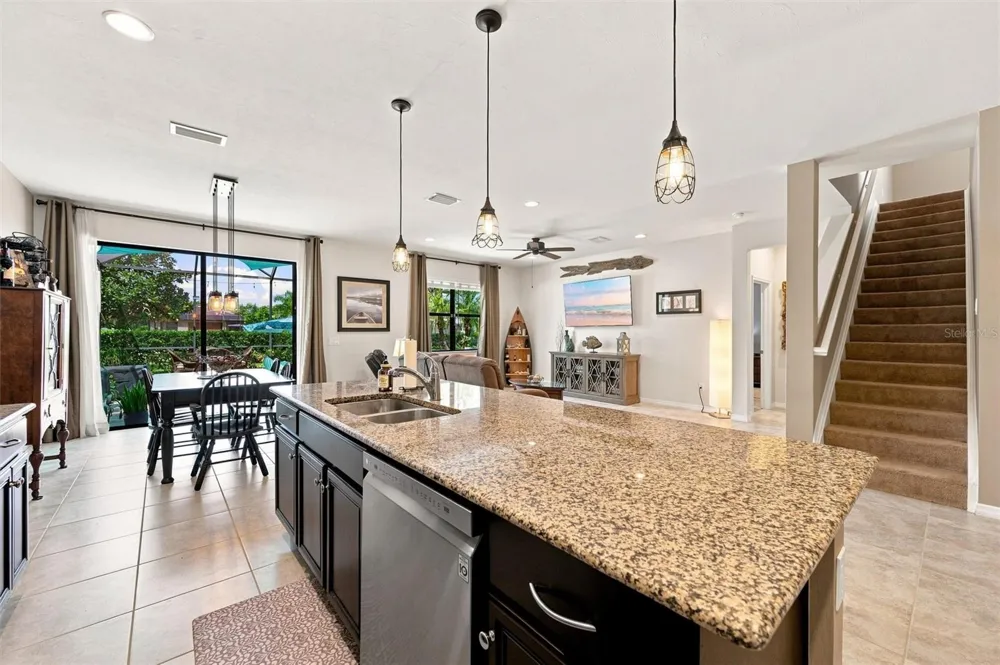 4807 68TH STREET CIRCLE E Bradenton, FL 34203