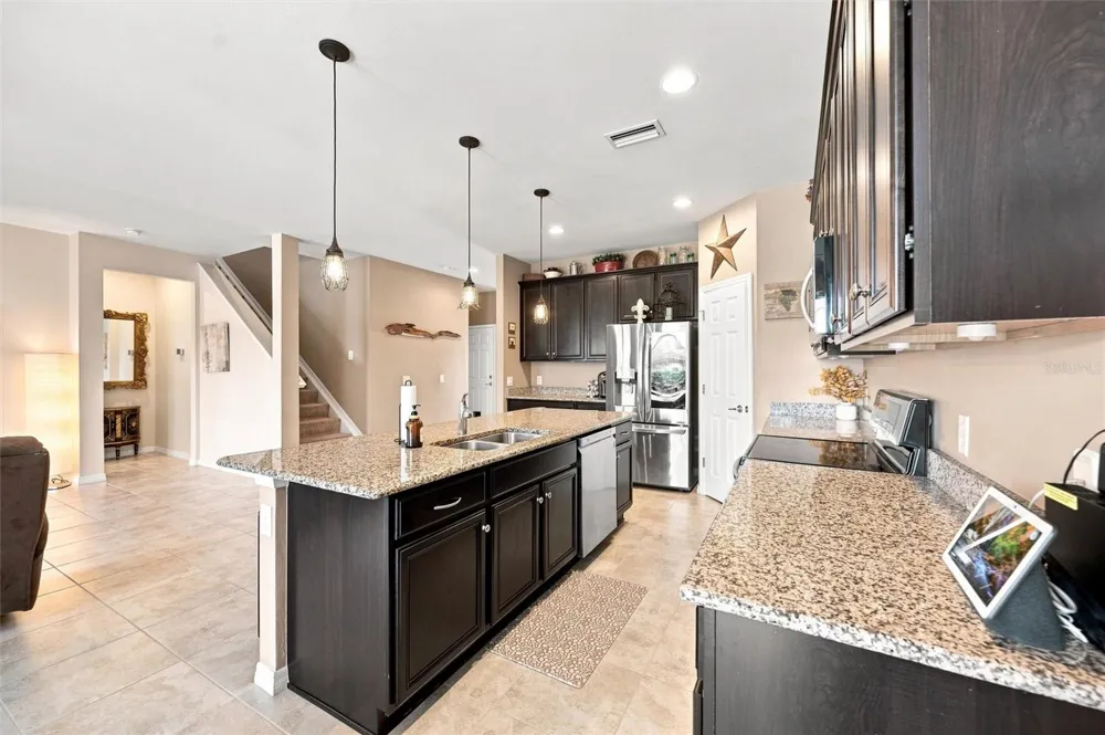4807 68TH STREET CIRCLE E Bradenton, FL 34203