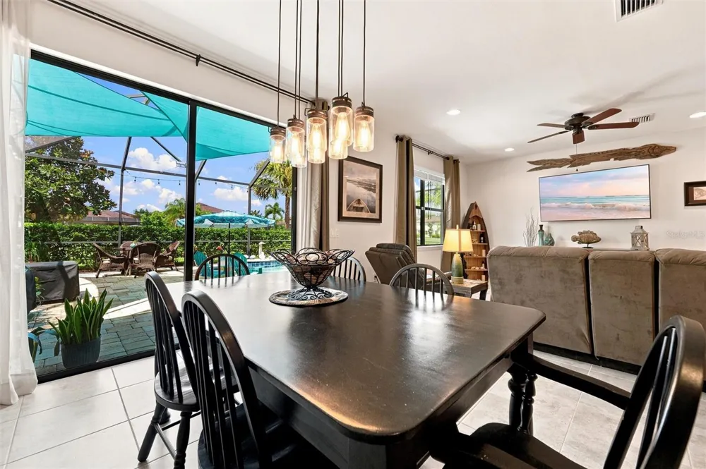 4807 68TH STREET CIRCLE E Bradenton, FL 34203