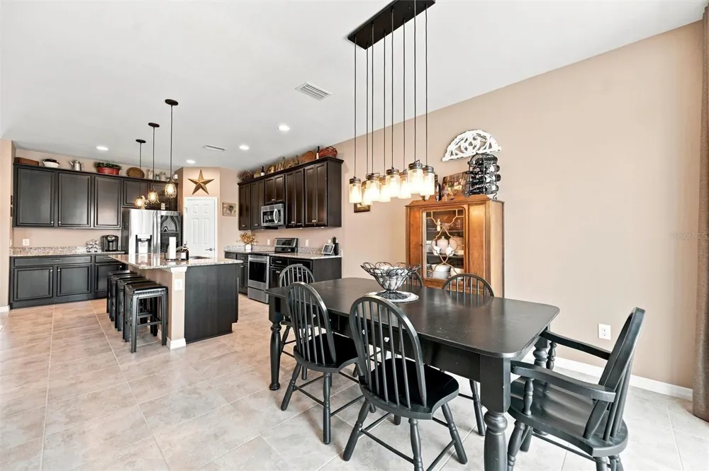 4807 68TH STREET CIRCLE E Bradenton, FL 34203