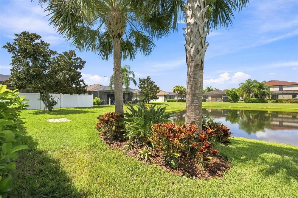4807 68TH STREET CIRCLE E Bradenton, FL 34203