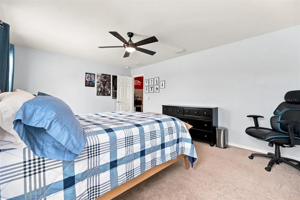 4807 68TH STREET CIRCLE E Bradenton, FL 34203