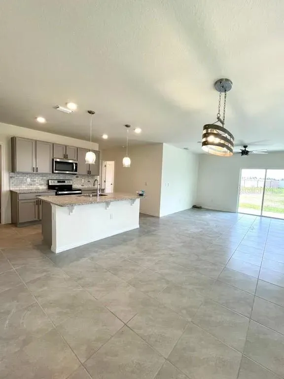 8358 HARDY BAY LOOP Wesley Chapel, FL 33545